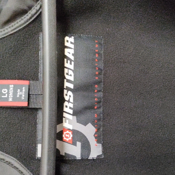 🦋FirstGear Softshell Jacket - Picture 11 of 13